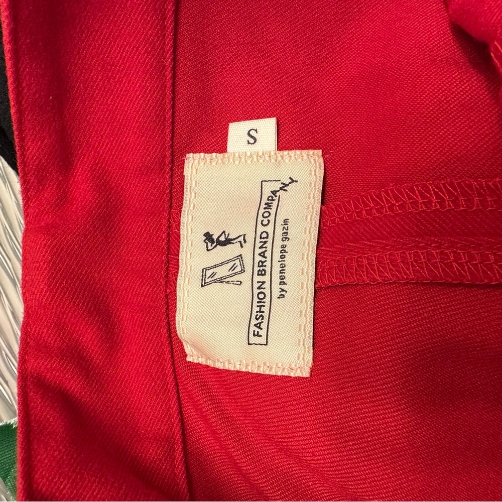Fashion Brand Company Face Cut Out Red Pants - Picture 4 of 4